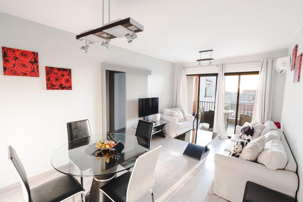 Alexis Apartments - Lovely 2-Bedroom With Swimming Pool Paphos Exterior photo